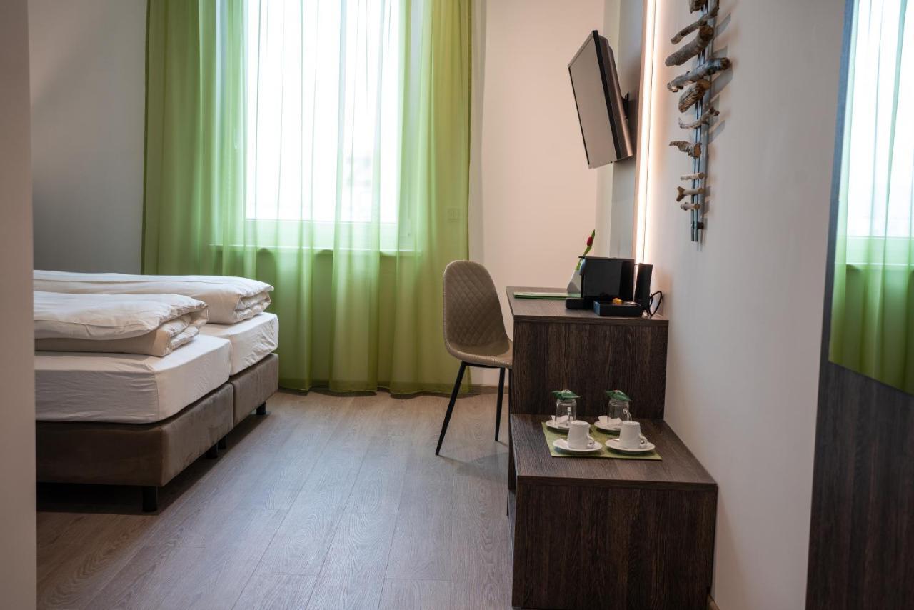Eee Hotel Graz Pirka 外观 照片