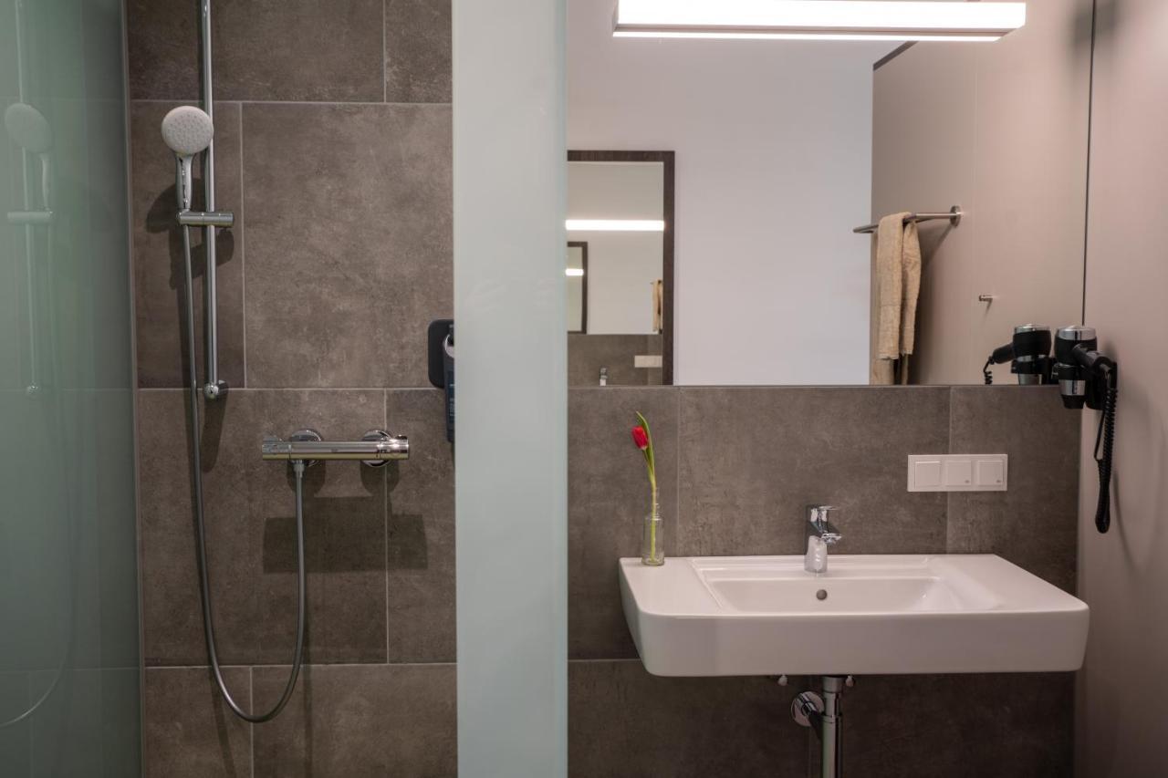Eee Hotel Graz Pirka 外观 照片