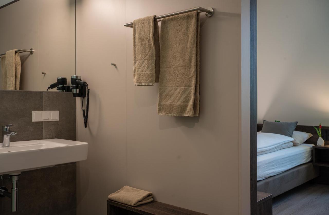 Eee Hotel Graz Pirka 外观 照片