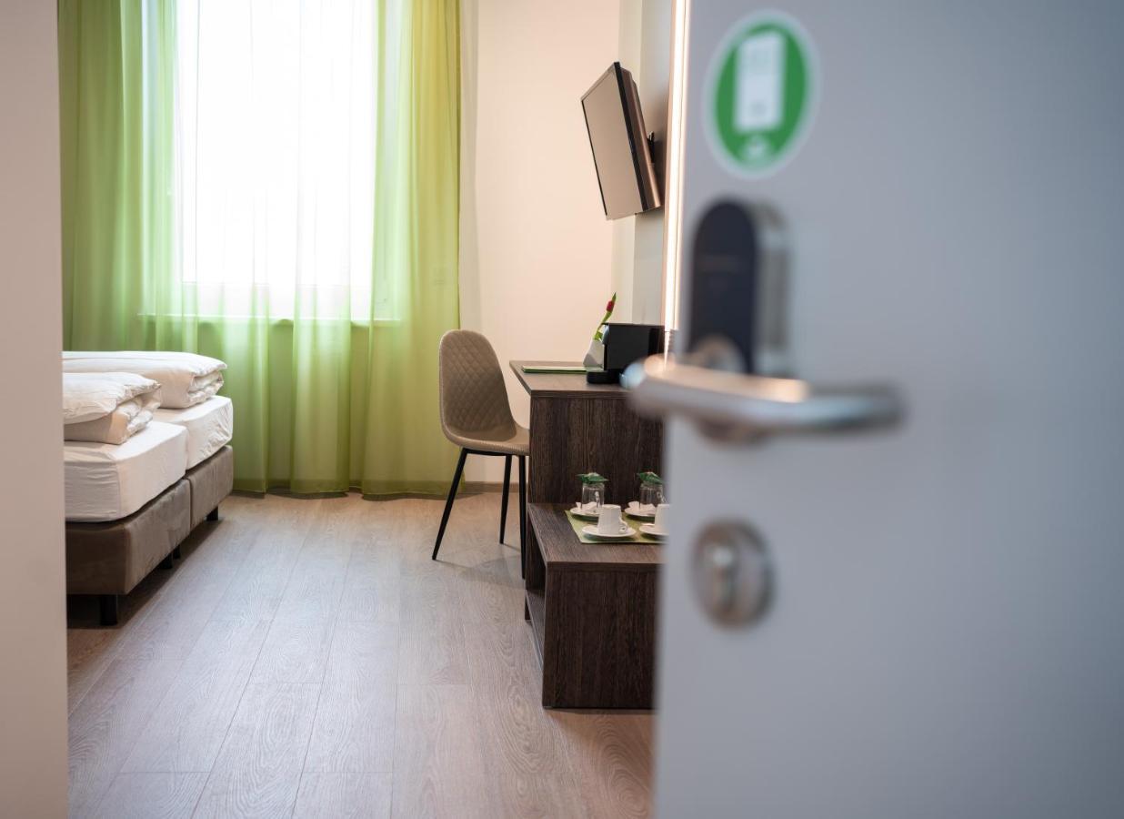 Eee Hotel Graz Pirka 外观 照片